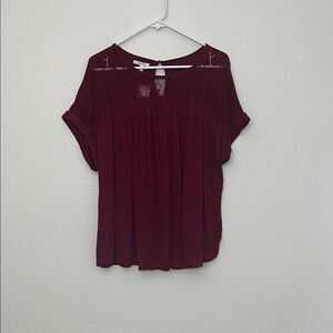 Maurices Women's Burgundy Top Large mix media